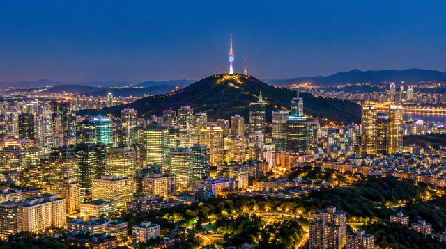 남산타워와 서울 야경